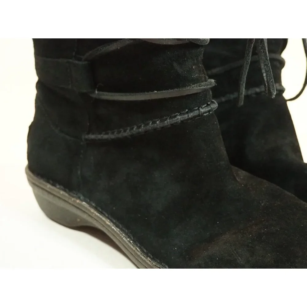 Ugg Black Leather Suede Tweed Cuff Sheepskin Lined Laced Boots, Size 9 (US)
